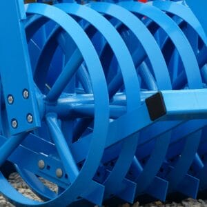 Pneumatic air-controlled airless spray packages